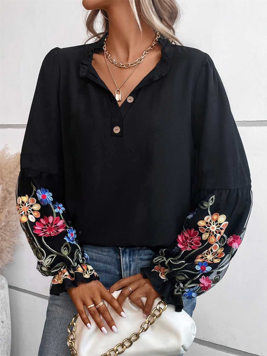 JO | Classic, comfortable winter sweatshirt