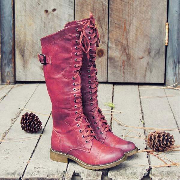 JO | Vintage knee-high lace-up boots