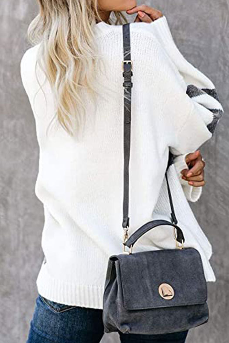 JO | Effortless and stylish winter sweaters