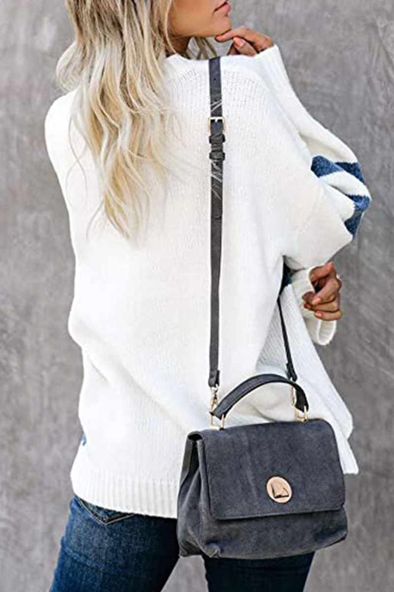 JO | Effortless and stylish winter sweaters