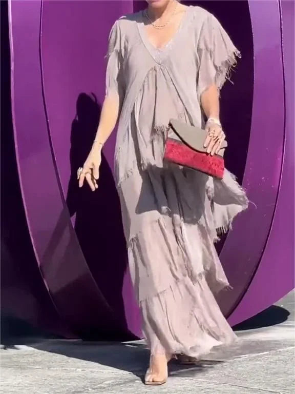 JO | Elegant maxi dress with plunging neckline