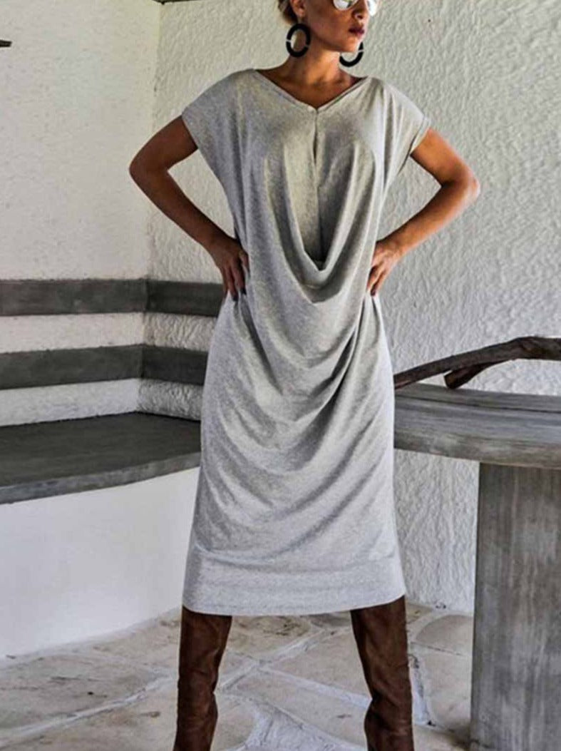 JO | Solid color Open back V-neck Short sleeves Midi dress