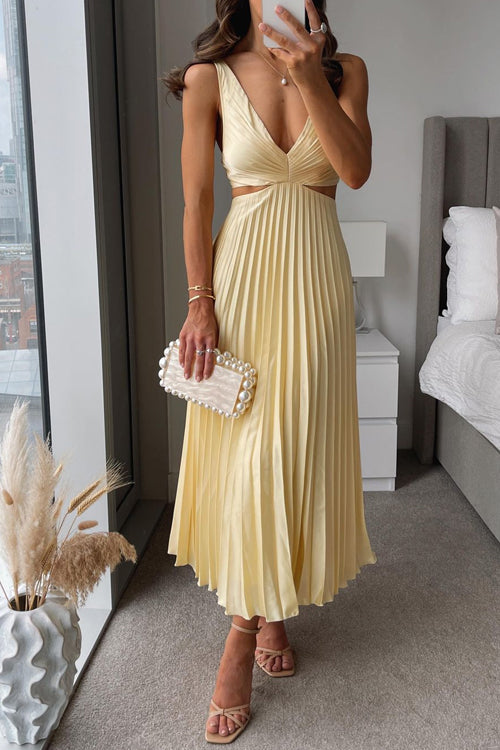 JO | V-neck pleated maxi dress