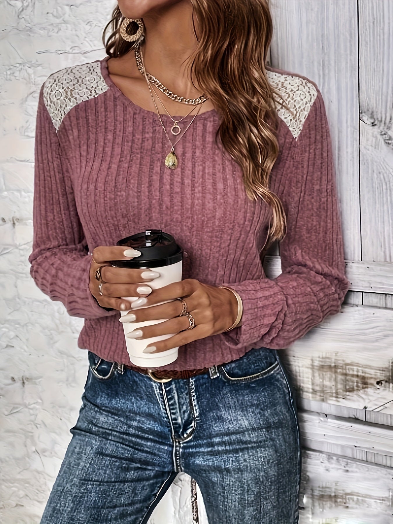 JO | Timeless, elegant winter T-shirt