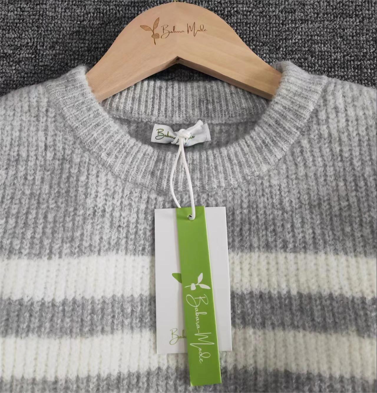 JO |Chic striped long sleeve sweater