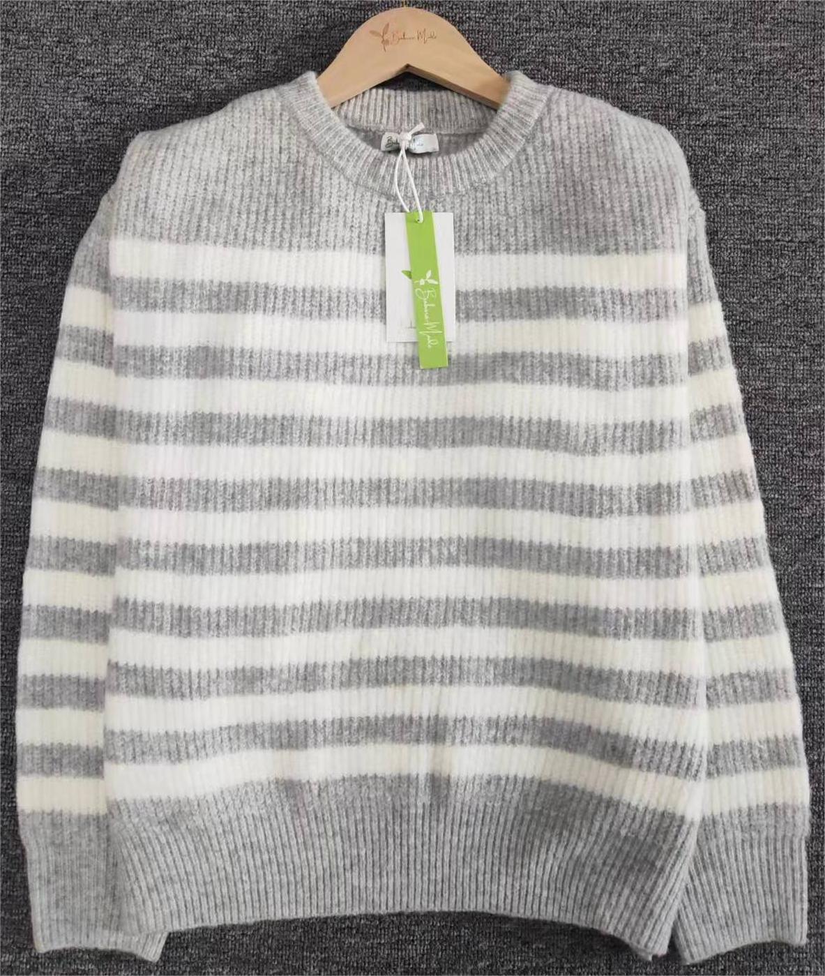 JO |Chic striped long sleeve sweater