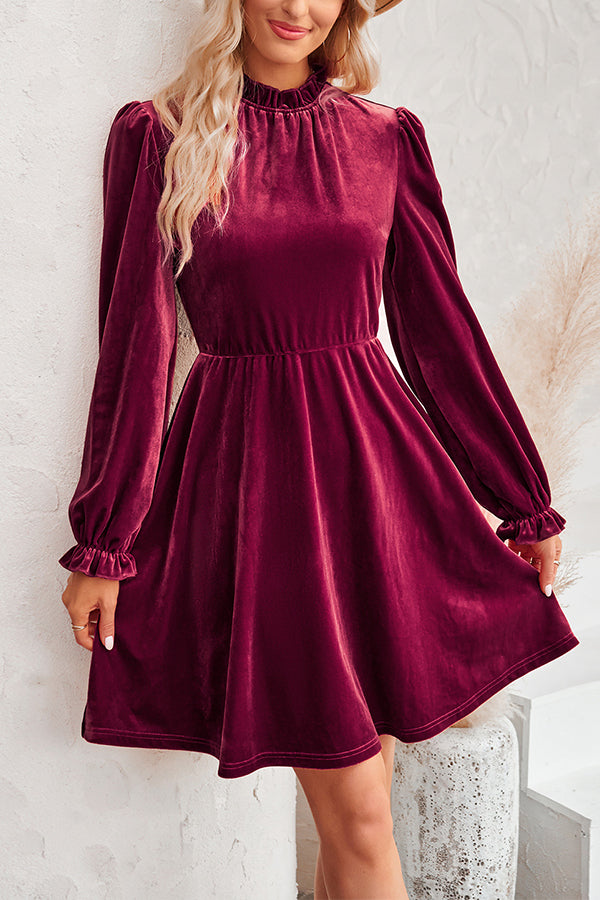 JO | Turtleneck long-sleeved velvet mini dress