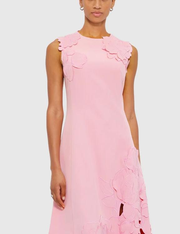 JO | Sleeveless midi dress with sophisticated trims and trendy design