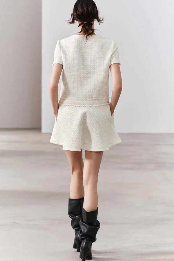 JO | 1960s London Girl tweed textured gold button short sleeve pocketed mini dress