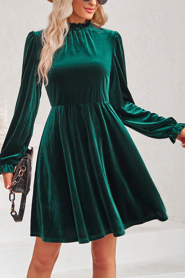 JO | Turtleneck long-sleeved velvet mini dress