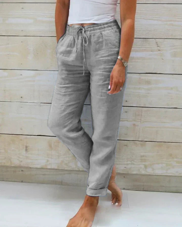 JO | Fitted and airy pants