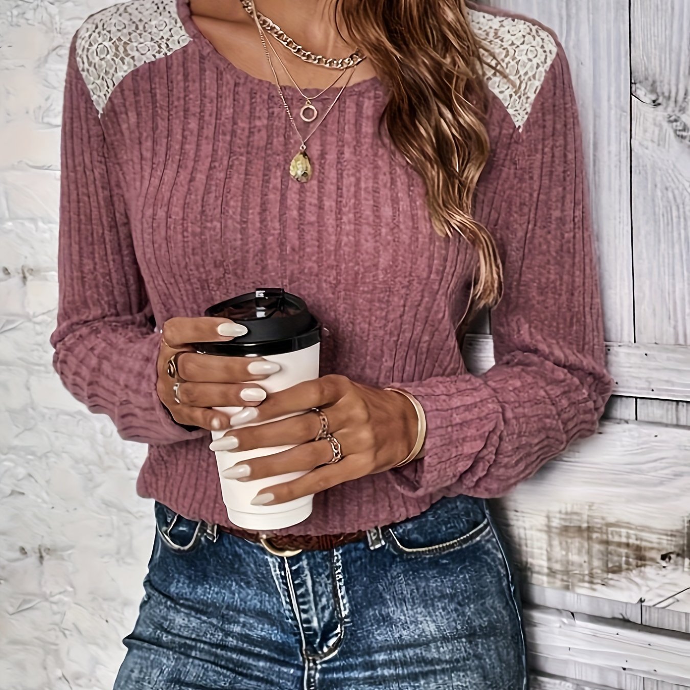 JO | Timeless, elegant winter T-shirt