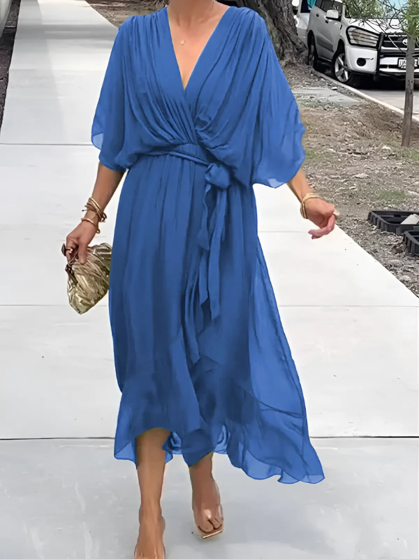 JO | Timeless midi dress in a wrap look