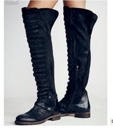 JO | Knee-high gladiator boots with straps
