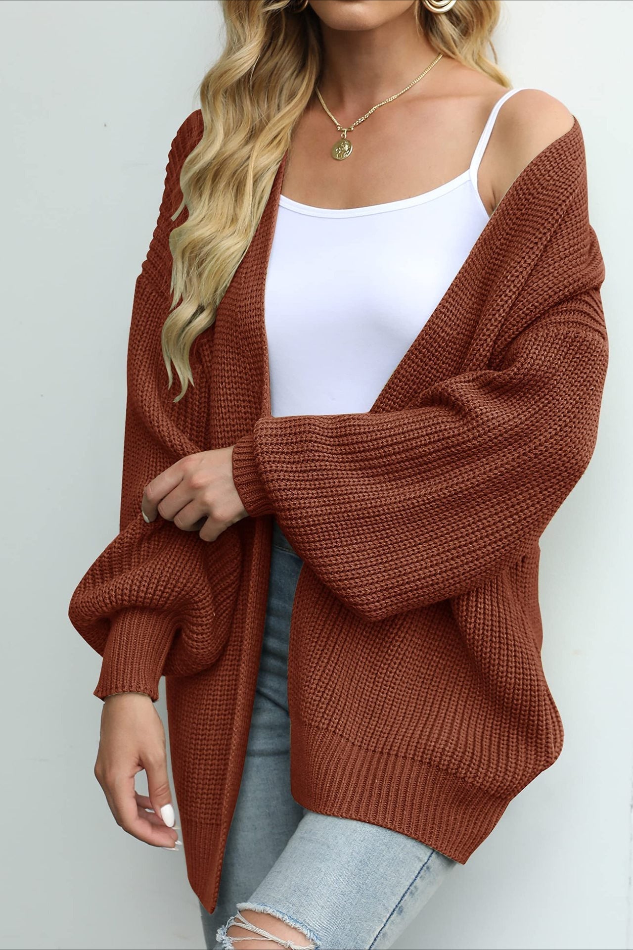JO | Trendy and elegant winter cardigan