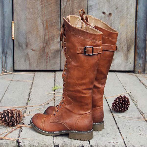 JO | Vintage knee-high lace-up boots