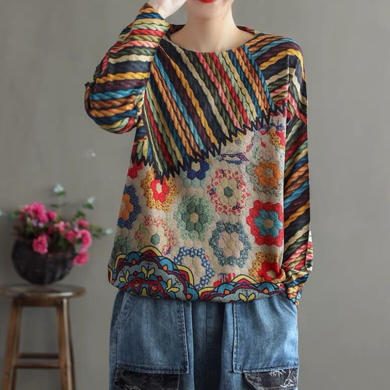 JO | Stylish colorful round neck sweater