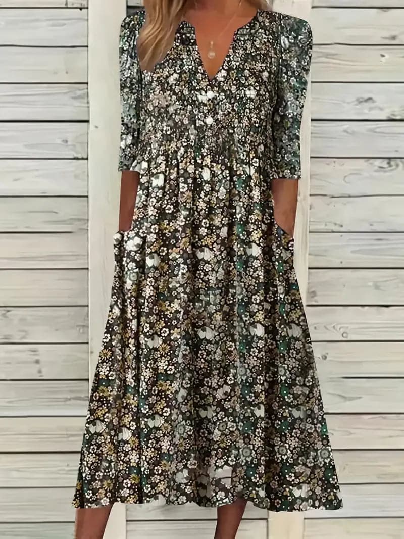 JO | Beautiful maxi dress with pleats