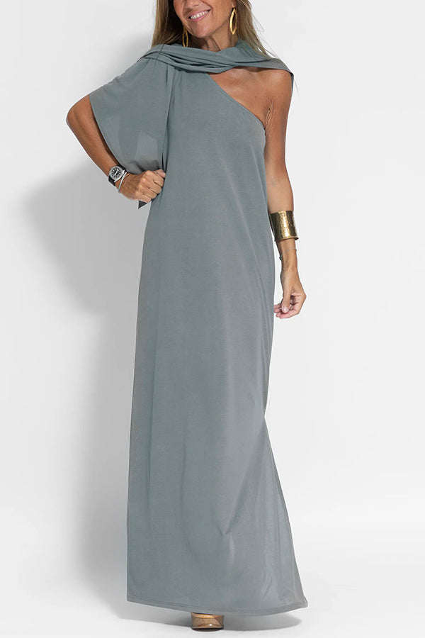 JO | Flawless and free one-shoulder maxi dress with relaxed slit