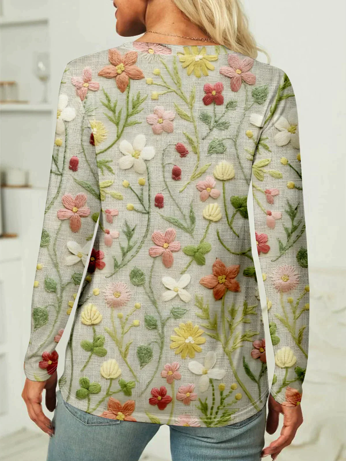 JO | Fashionable women's sweater