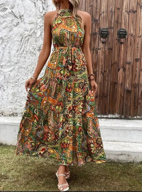 JO | Retro maxi dress with turtleneck