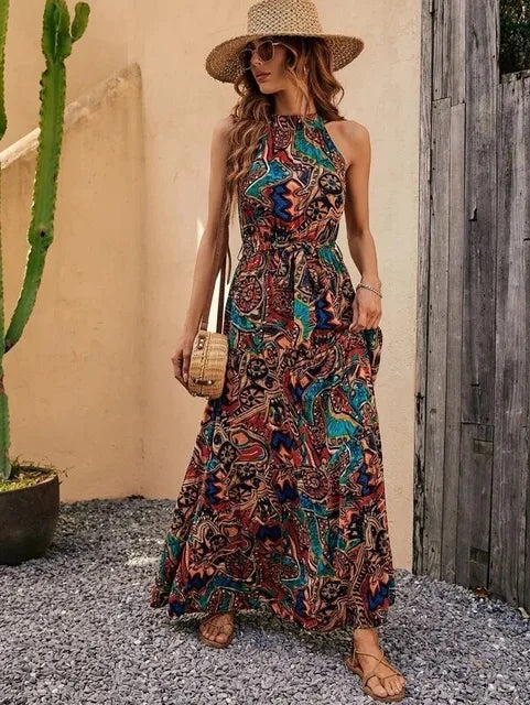 JO | Retro maxi dress with turtleneck