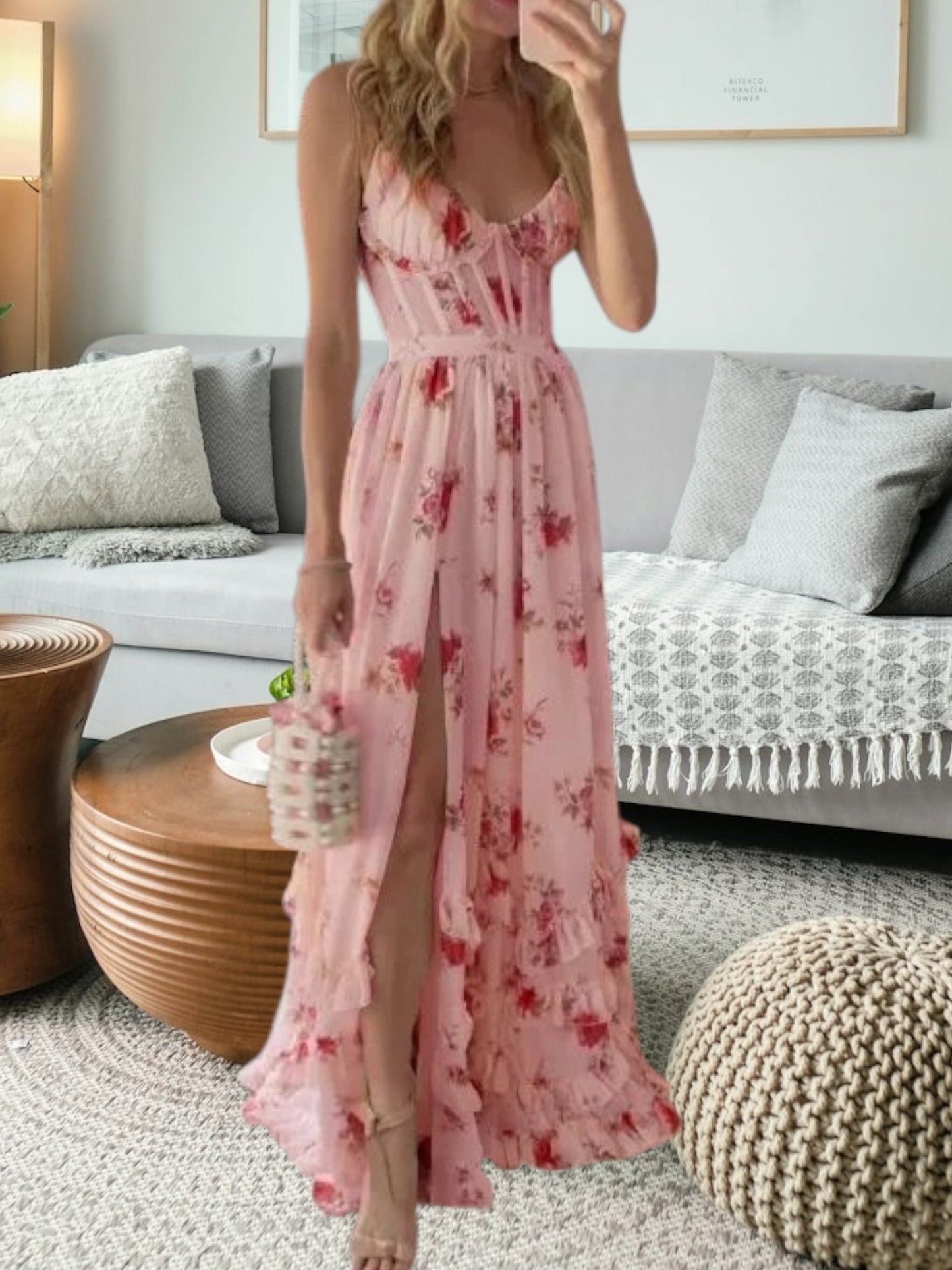 JO | Elegant festive lace midi dress with floral details and sleeveless for women