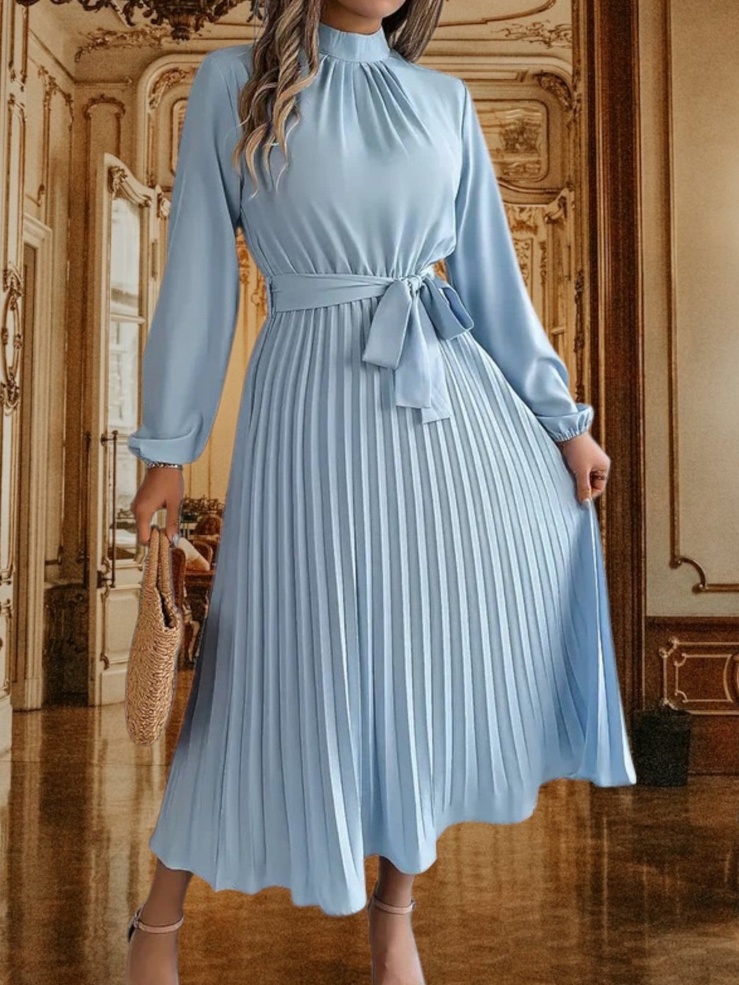 JO | Pleated midi dress with waist belt and long sleeves