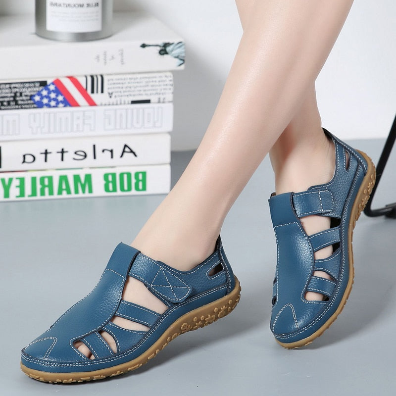 JO | Elegant and airy sandals