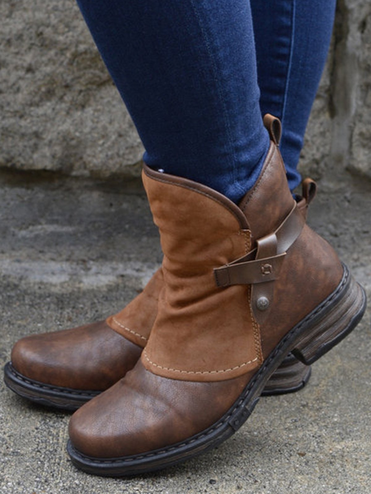 JO | Vintage-inspired ankle boots