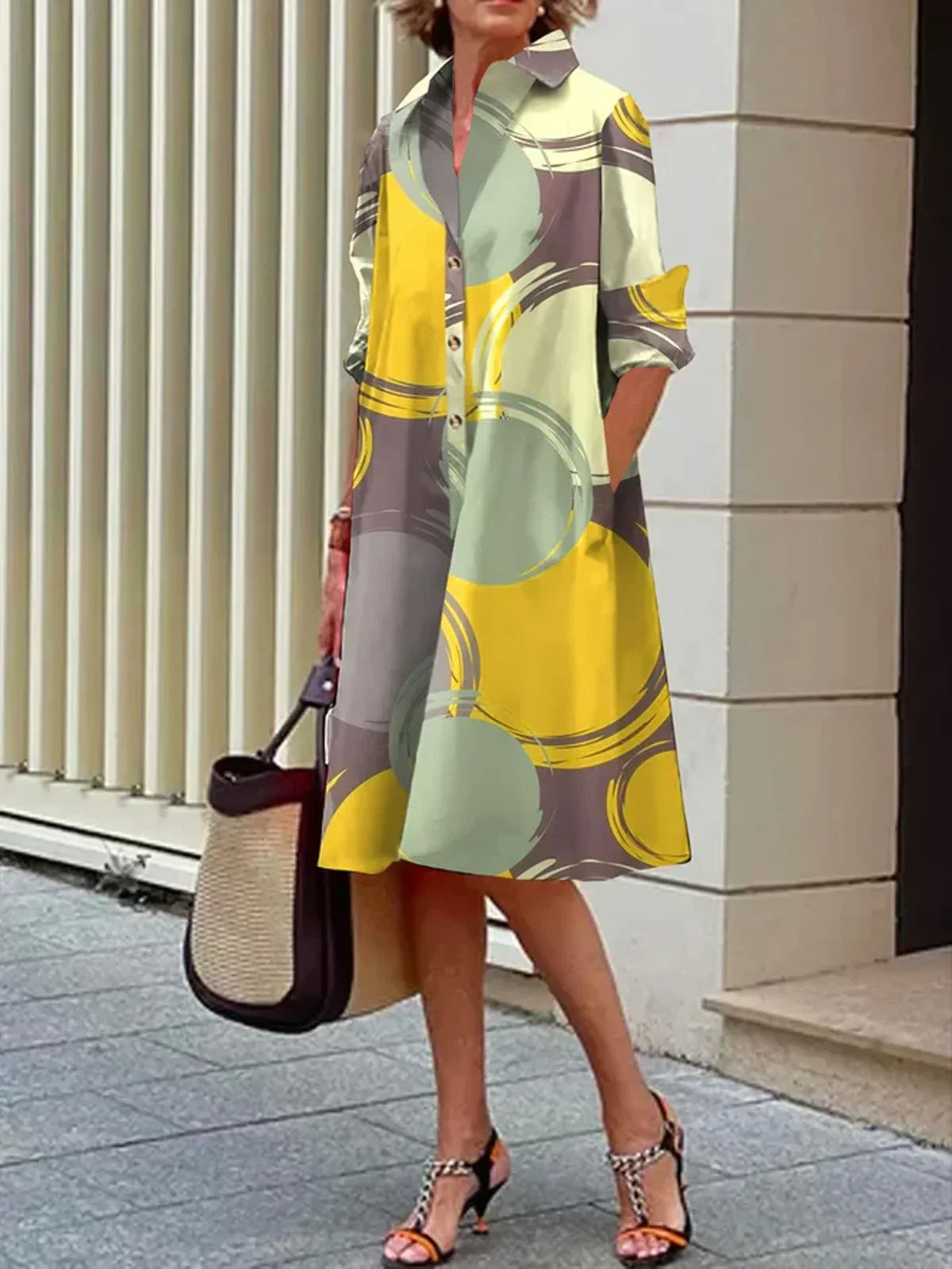JO | Urban Abstract shirt dress with polka dots