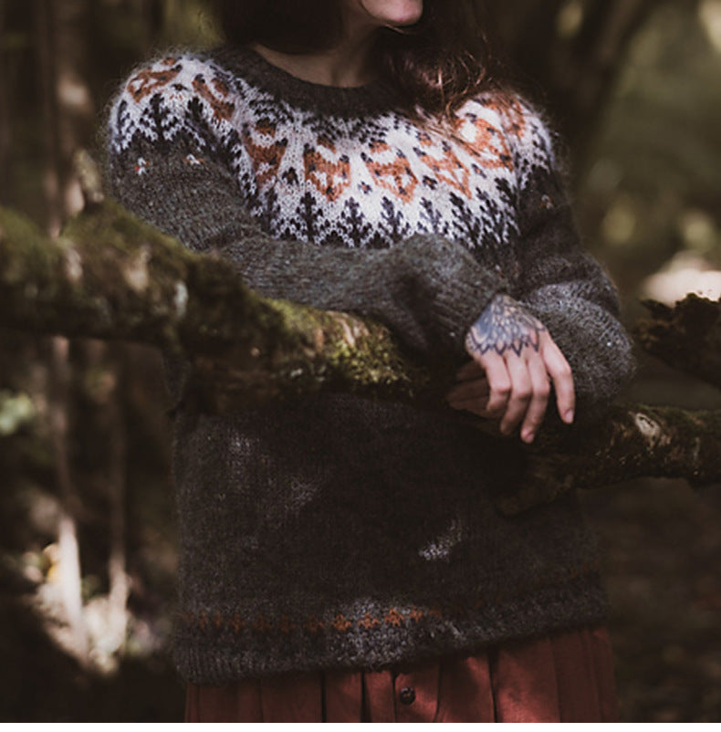 JO | Stylish & versatile sweater in ethnic design