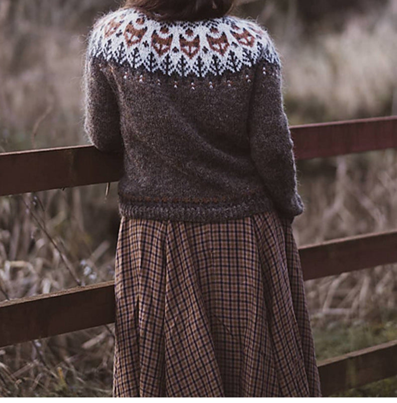 JO | Stylish & versatile sweater in ethnic design