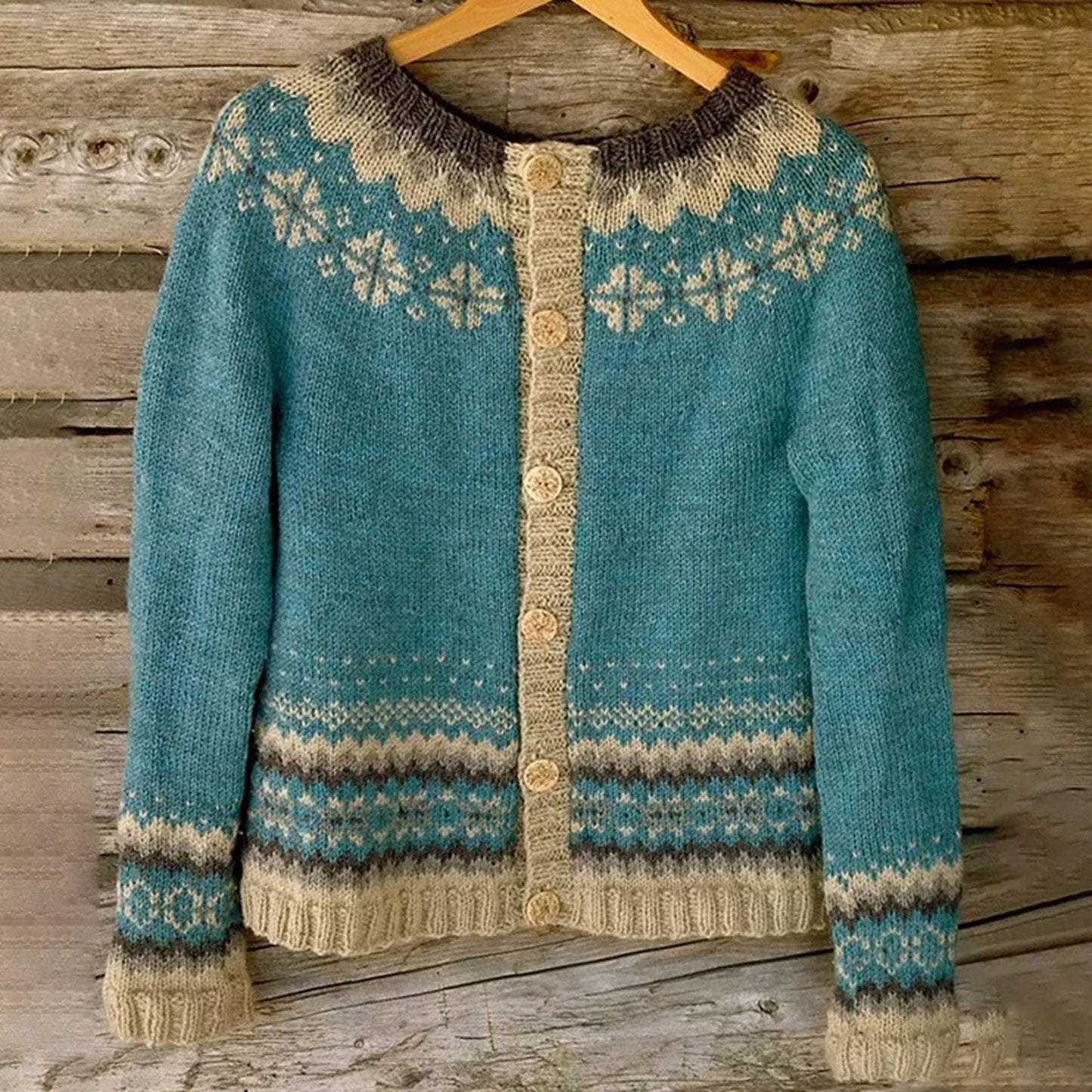 JO | Stylish, ethnic patterned sweater with buttons