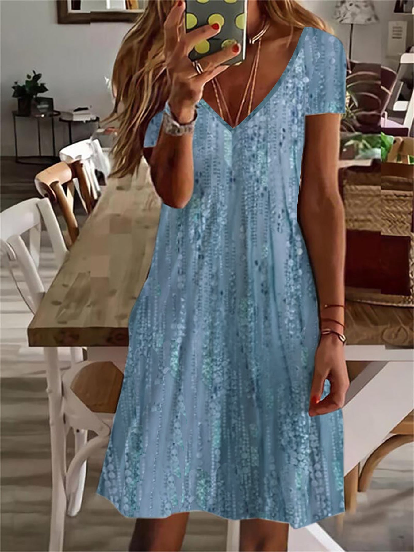Chic and Comfortable Dress