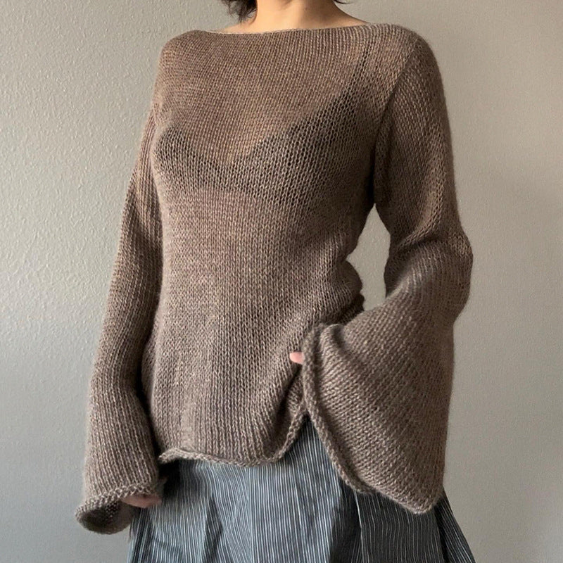 JO | Knitted sweater with bell sleeves and lace
