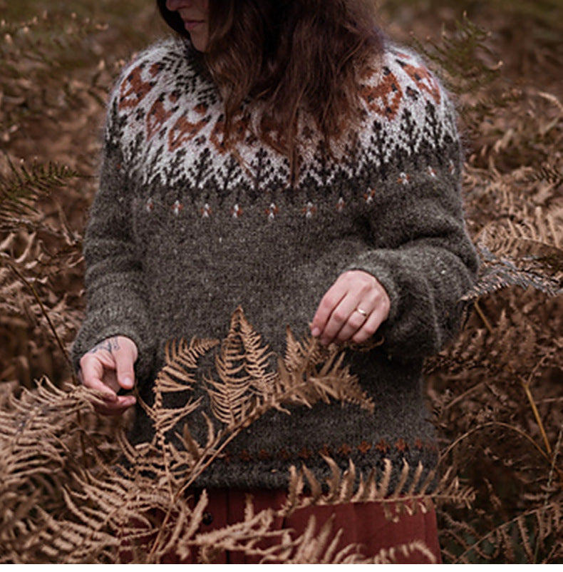 JO | Stylish & versatile sweater in ethnic design
