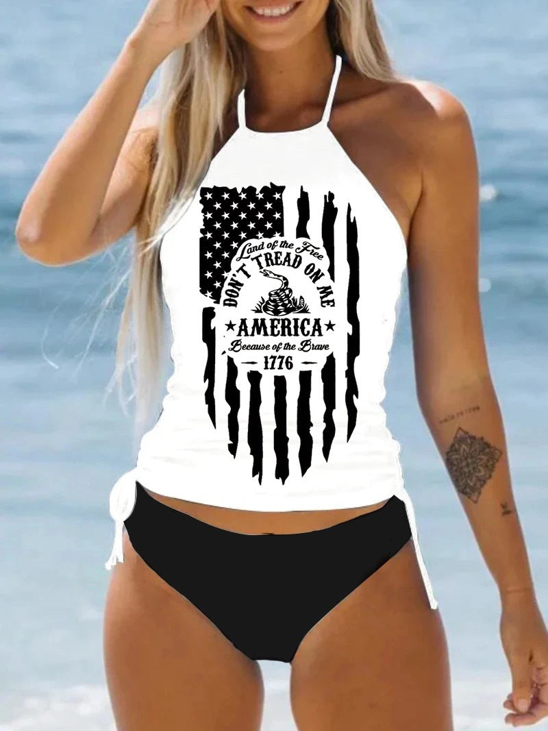 JO | Stylish printed swimsuit in a split design