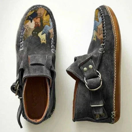 JO | Stylish ankle boots with buckle