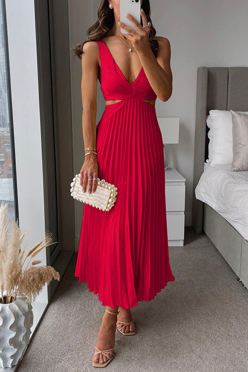 JO | V-neck pleated maxi dress