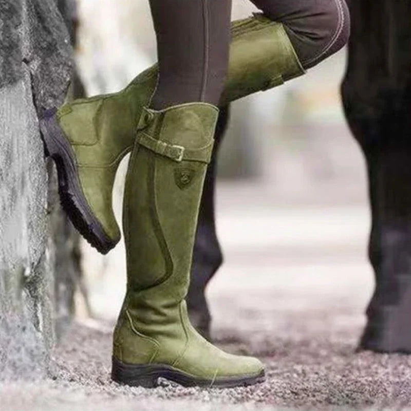 JO | Robust knee-high leather boots