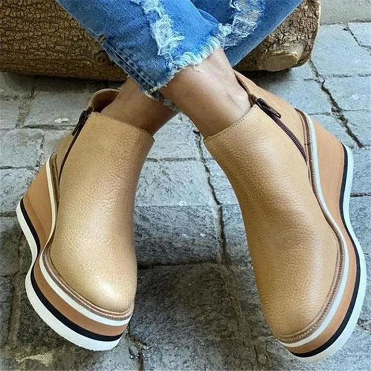 JO | Platform ankle boots