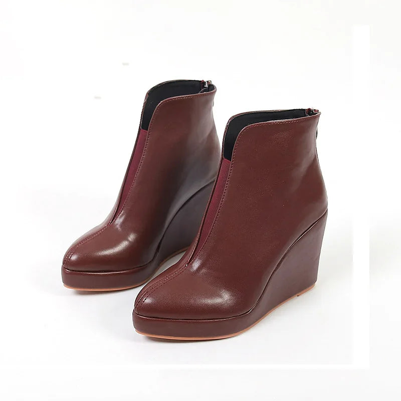 JO | Slim wedge ankle boots