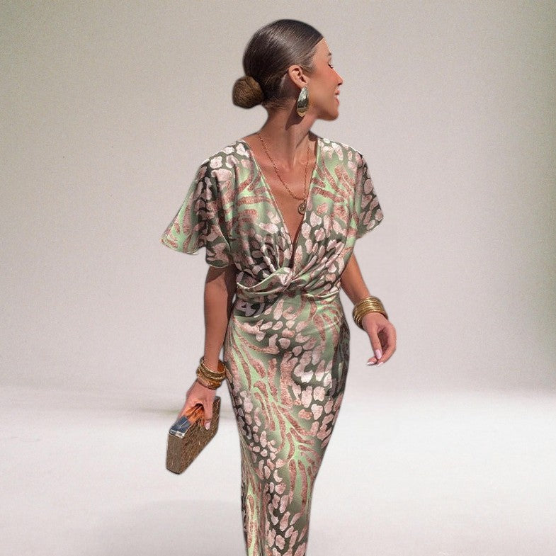 JO | Elegant maxi dress with unique V-neckline for women