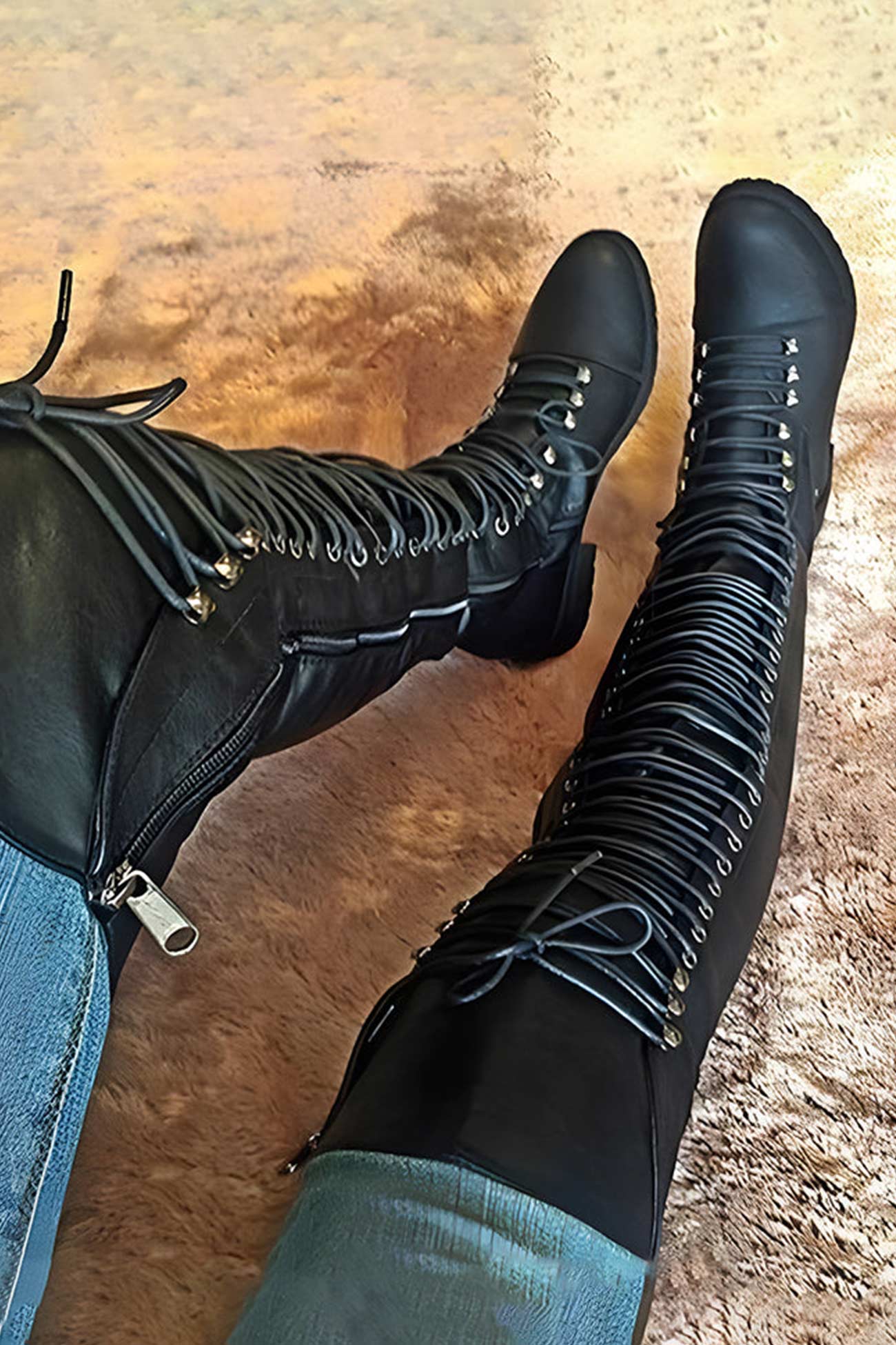 JO | Over-the-knee boots with laces