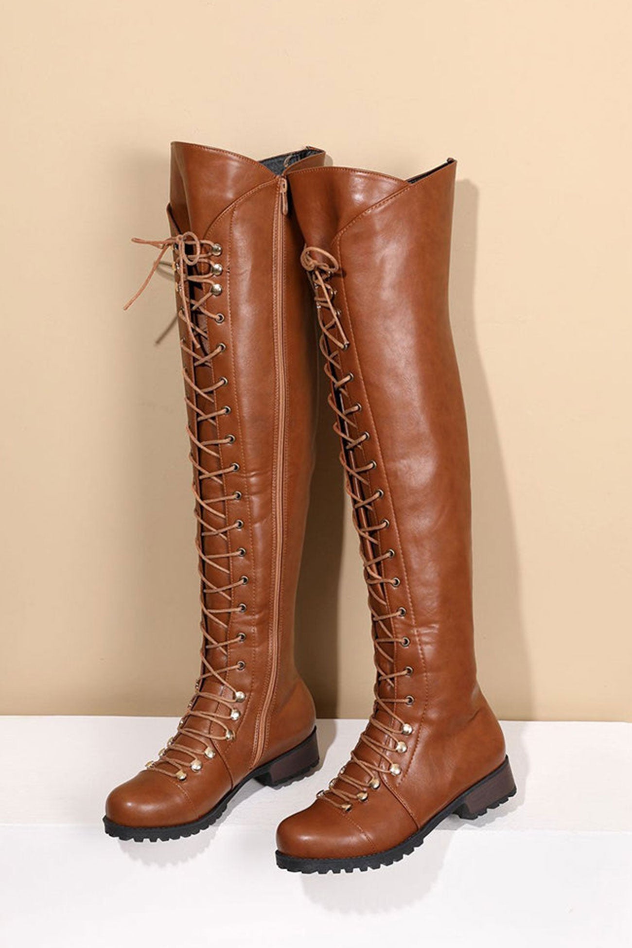 JO | Over-the-knee boots with laces