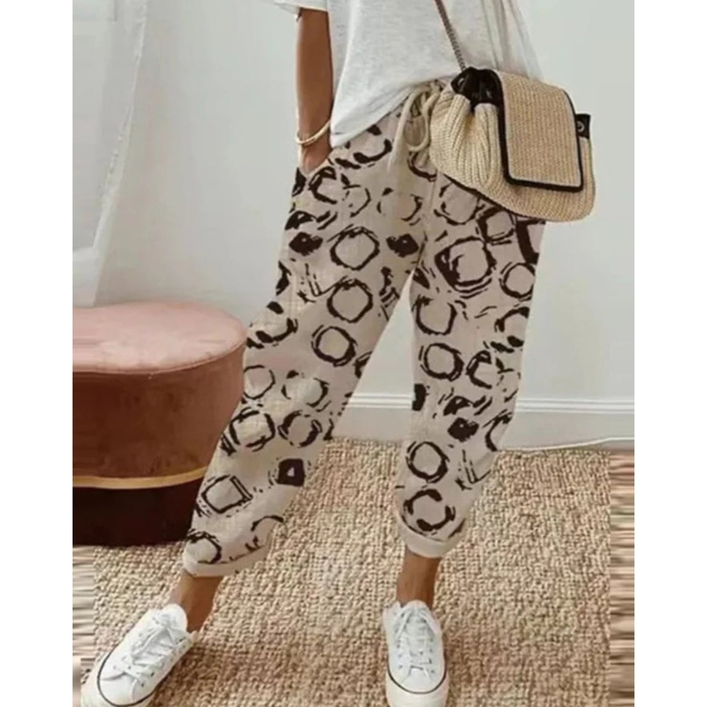 JO | Casual and fashionable pants
