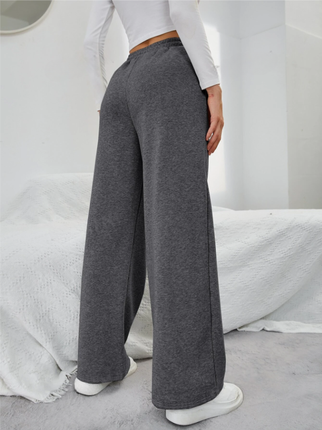 JO | Fashionable and minimalist winter pants