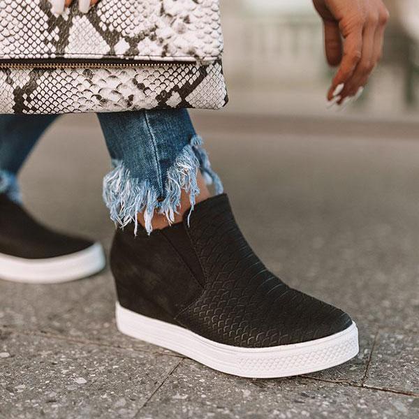 JO | Women Round Hollow Wedges Ankle Boots with Zipper