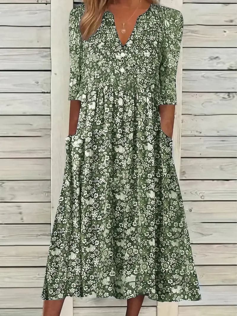JO | Beautiful maxi dress with pleats